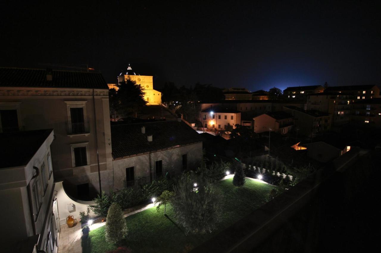 Residenza San Flaviano, Relais Di Charme Bed & Breakfast L'Aquila Exterior photo